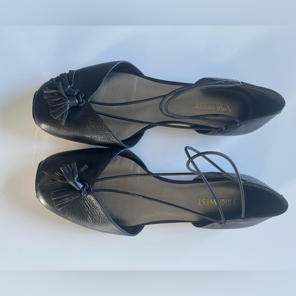 Nine West Black Flats - 6M